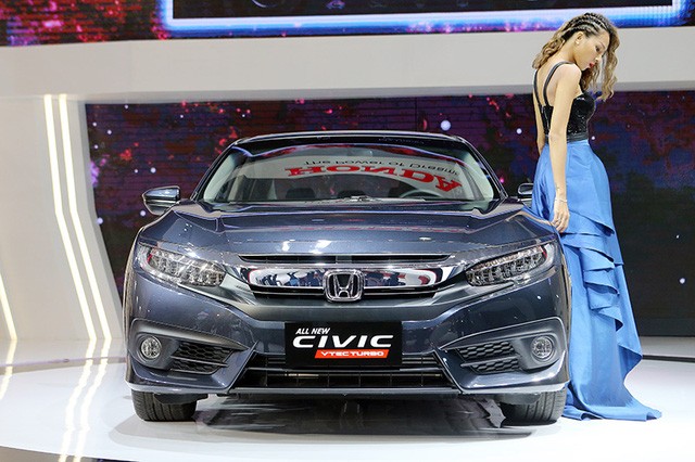 Đã có 347 chiếc Honda Civic Turbo thế hệ mới đến tay khách hàng kể từ tháng 1/2017