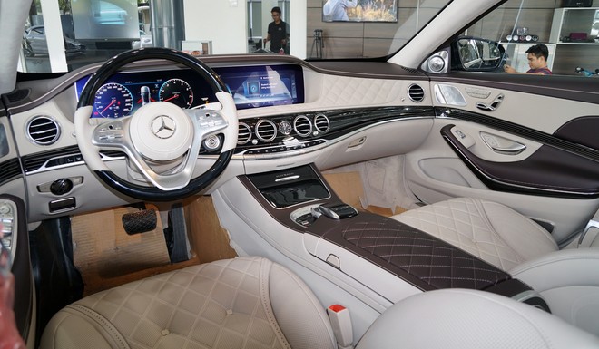 Mercedes Maybach S560 2018 giá hơn 11 tỷ đồng về Việt Nam ảnh 6