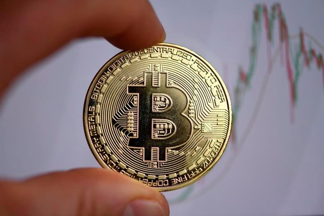 Giá Bitcoin hôm nay ngày 20/9: Tin xấu bủa vây, Bitcoin mắc kẹt trong vùng 47.000 USD
