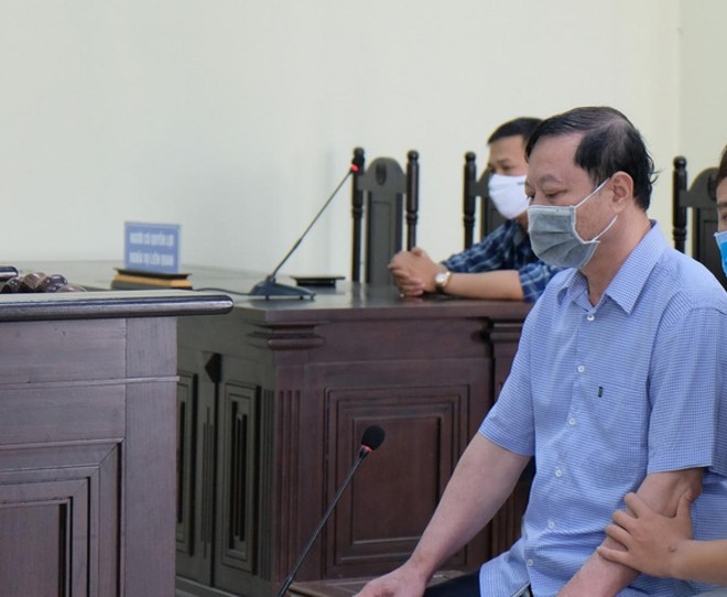 Ông Nguyễn Chí Phương tại phiên tòa - Ảnh tư liệu Tuổi Trẻ Online.