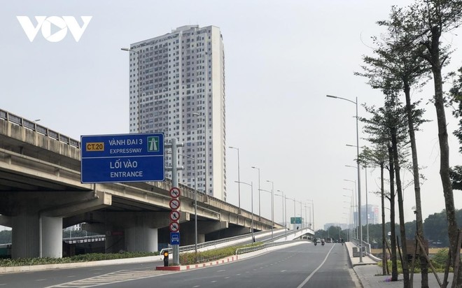 Đường cầu vượt thấp Linh Đàm góp phần giảm thiểu ùn tắc giao thông khu vực Pháp Vân- Giải Phóng.