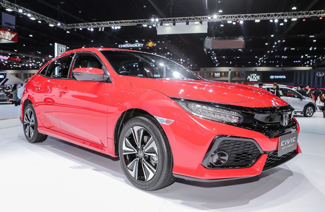 Honda Civic Red - chiếc hatchback thể thao ảnh 2
