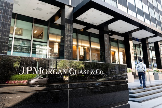 Mặc suy thoái, JPMorgan Chase vẫn đạt mức doanh thu kỷ lục trong quý II