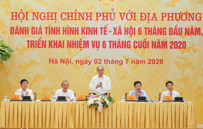 Thủ tướng Nguyễn Xuân Phúc: Cứ quyền anh, quyền tôi, gây khó dễ cho nhà đầu tư, doanh nghiệp thì không bao giờ thành công