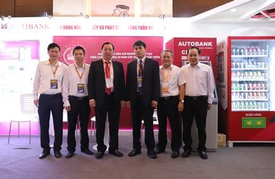 Ông Tiết Văn Thành, Tổng Giám đốc Agribank tham dự Diễn đàn cấp cao và Triển lãm quốc tế về Công nghiệp 4.0