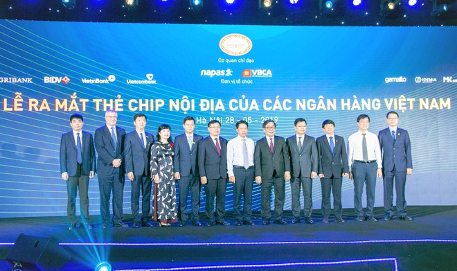 TPBank là 1 trong 7 ngân hàng đầu tiên chính thức triển khai công nghệ thẻ chip nội địa tại Việt Nam