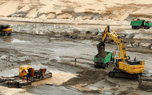 Thủ tướng giao các bộ, ngành và Hà Tĩnh báo cáo về Dự án khai thác mỏ sắt Thạch Khê trước ngày 5/10