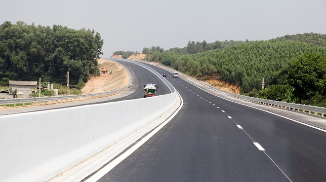 Một đoạn cao tốc Bắc Giang - Lạng Sơn đã được thi công hoàn thiện.