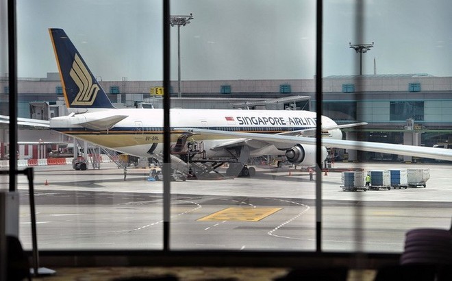 Singapore Airlines dự tính giảm một nửa công suất hoạt động đến cuối tháng 4, nhiều khả năng sẽ tiếp tục giảm công suất nếu tình hình khó khăn vẫn kéo dài. Ảnh: AFP