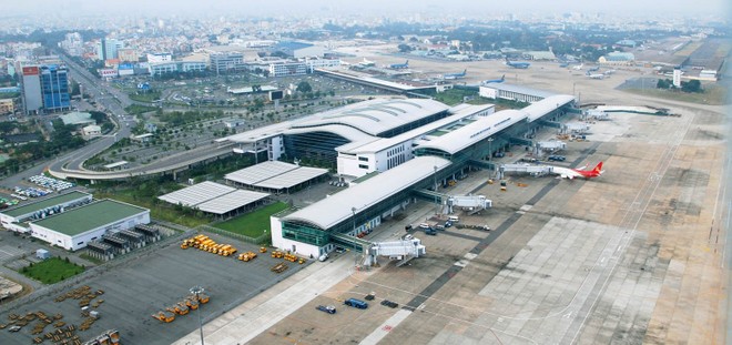 Việc sớm triển khai Dự án nhà ga T3 cảng hàng không quốc tế Tân Sơn Nhất đang rất cấp bách.