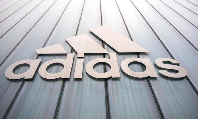Lợi nhuận ròng quý I/2020 của Adidas chỉ đạt 31 triệu EUR, giảm 95% so với con số 632 triệu EUR cùng kỳ năm ngoái. Ảnh: AFP