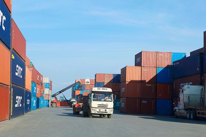Kim ngạch xuất nhập khẩu tiếp tục hồi phục trong tháng 11