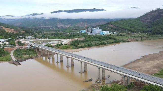 Khánh thành và đưa vào sử dụng hai cây cầu tại Quảng Nam, Quảng Ngãi ảnh 1