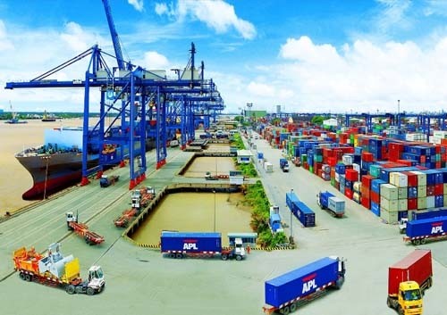 Nửa tháng 10, cán cân thương mại hàng hóa thâm hụt 438 triệu USD