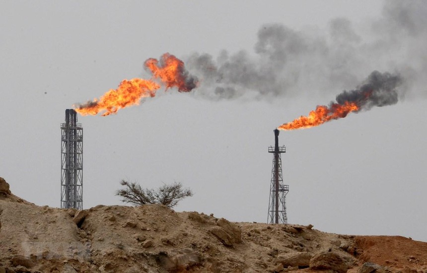 Nguy cơ giá năng lượng tiếp tục tăng cao nếu OPEC ”chệch nhịp”
