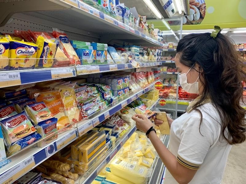 Các chuyên gia nhận định nguy cơ lây nhiễm virus qua thực phẩm rất thấp.