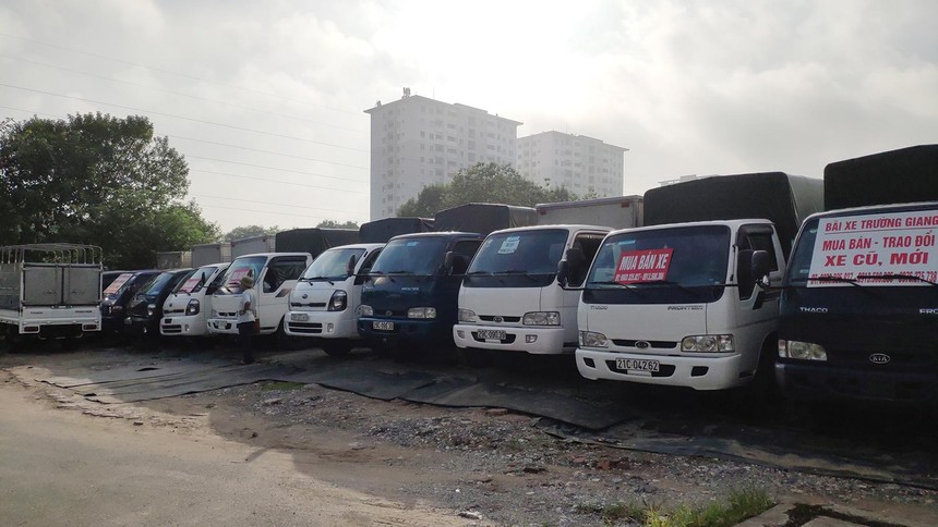 Tăng trưởng tiêu thụ xe chậm lại là thách thức lớn với mảng bảo hiểm xe cơ giới. Ảnh: Dũng Minh