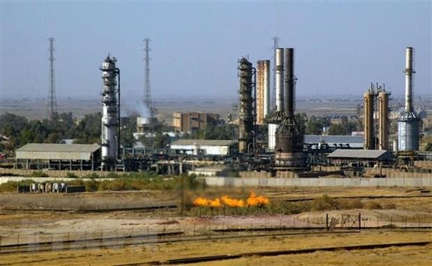 Một cơ sở lọc dầu ở thành phố Kirkuk, phía Bắc thủ đô Baghdad, Iraq. (Ảnh: AFP/TTXVN).