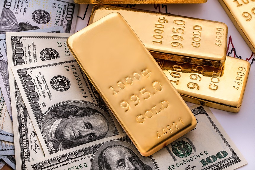Giá vàng hôm nay ngày 19/8: Vàng kém hấp dẫn hơn khi USD tăng vững chắc