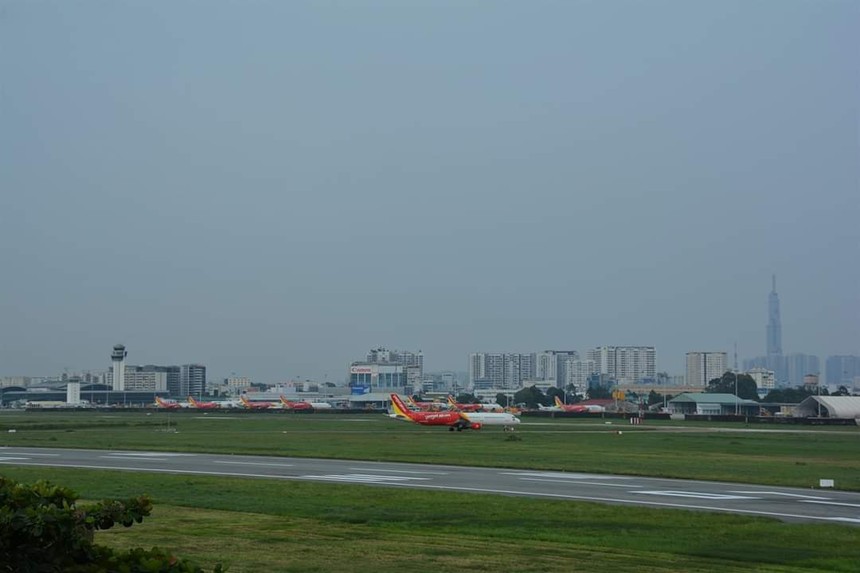Việc phân bổ slot tại sân bay Nội Bài, Tân Sơn Nhất liên quan sát sườn tới lợi ích của các hãng hàng không.
