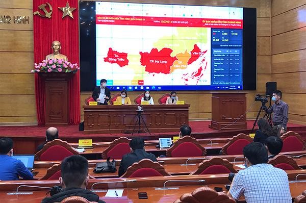 Quảng Ninh đã hoàn thành việc truy vểt đến tận F4 và là tỉnh đầu tiên trên cả nước lập Bản đồ số phòng, chống dịch bệnh Covid-19 trên địa bàn tỉnh Quảng Ninh. Ảnh Thu Lê.
