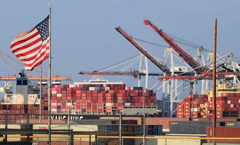 Container ùn tắc tại cảng Los Angeles vào ngày 28/9/2021. Ảnh: AFP