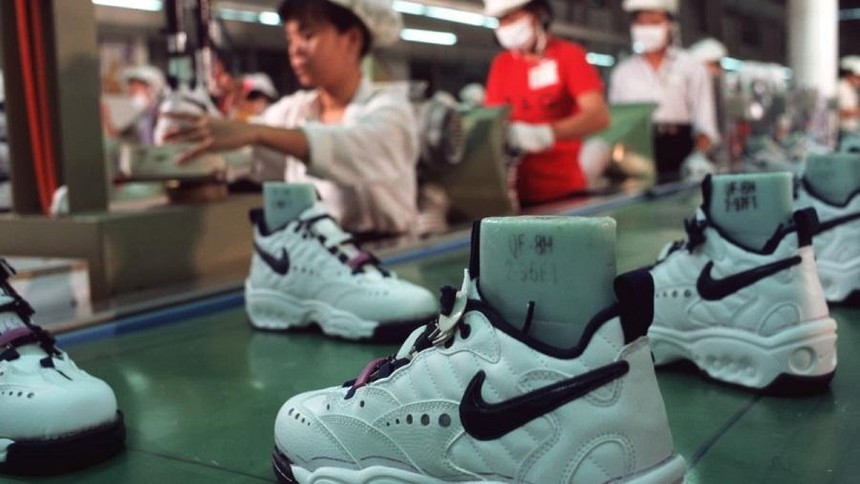 51% giày thể thao của Nike được sản xuất tại Việt Nam