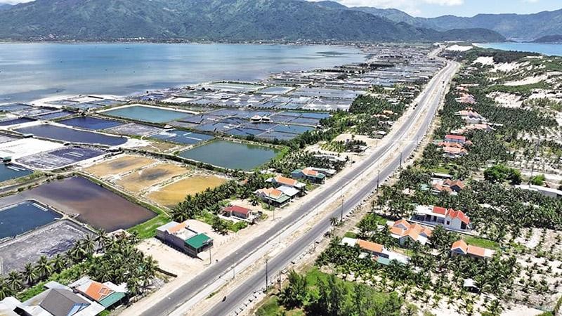 Dự án Quốc lộ 1A đi Đầm Môn hứa hẹn sẽ thúc đẩy kinh tế và thu hút đầu tư mạnh mẽ vào Khu kinh tế Vân Phong. 