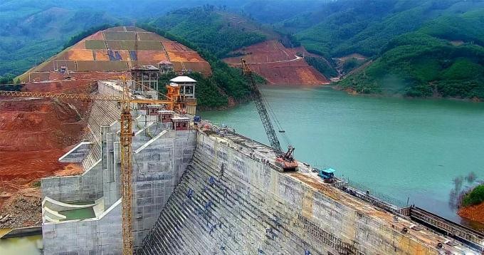 Toàn cảnh hồ chứa nước Đồng Mít đang hoàn thành, quý I/2022