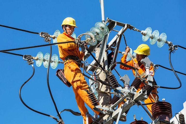 Giá bán điện giảm, Điện lực Khánh Hòa (KHP) lãi vỏn vẹn 6,7 tỷ đồng trong quý IV/2021